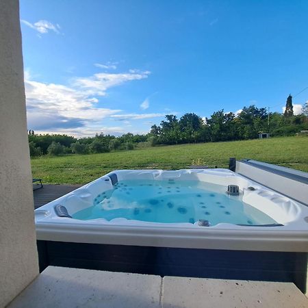 Gite De Charme Spa Privatif L'Oustau Di Tonin Malaucene Exterior photo